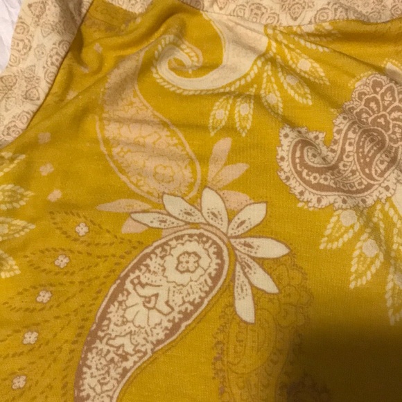 Sleeveless top - Picture 3 of 3